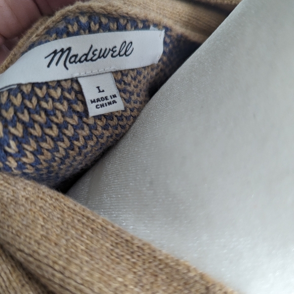 Cardigan - Picture 3 of 3